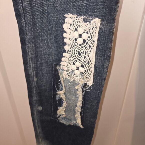 FREE PEOPLE x Artisan Deluxe  Lace Applique Skinny Denim Jeans Size 25 - Picture 4 of 8